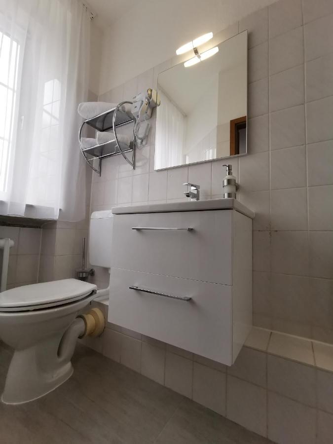 Hotel Zur Linde Rommerskirchen Pokoj fotografie