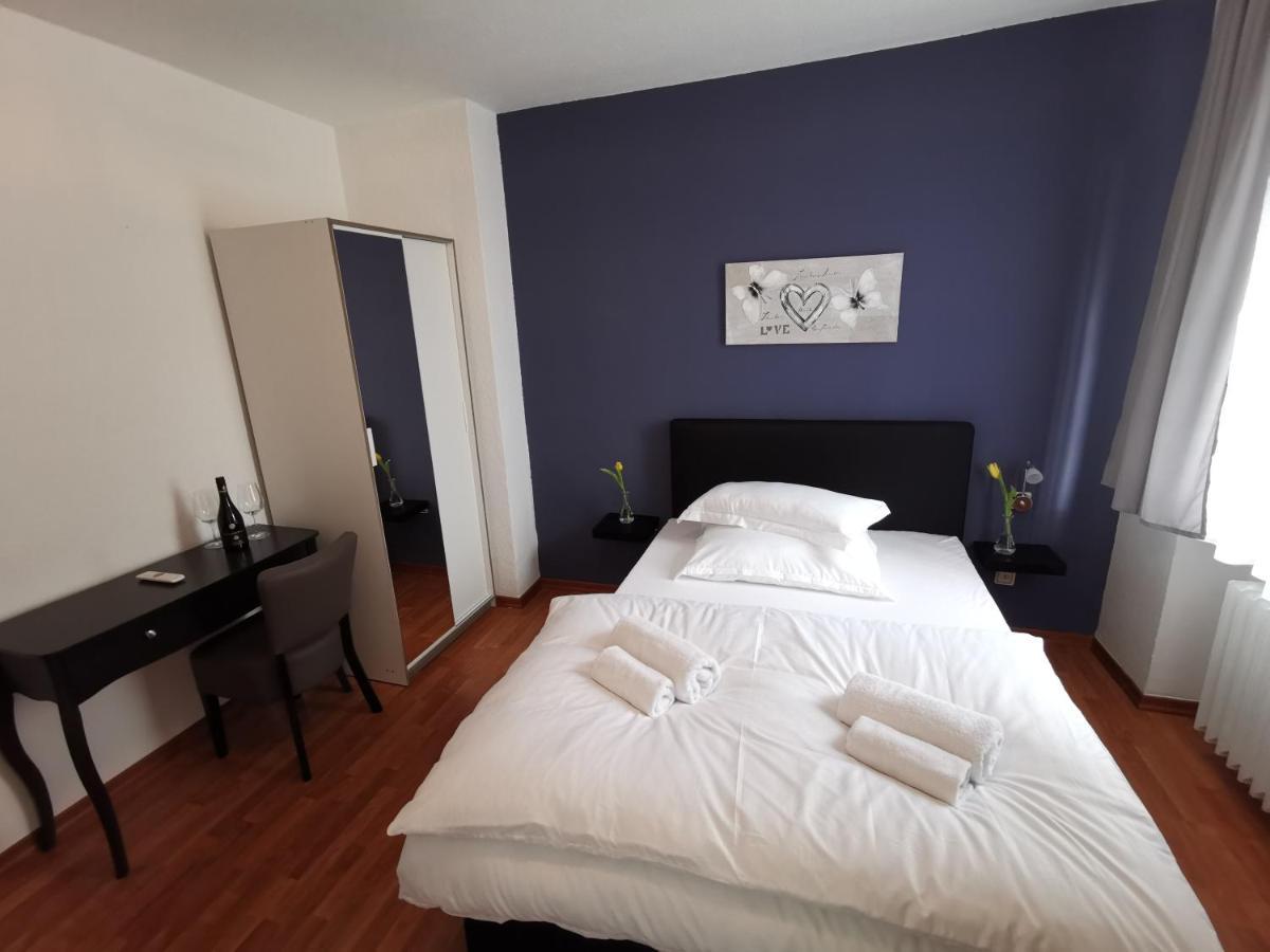 Hotel Zur Linde Rommerskirchen Pokoj fotografie
