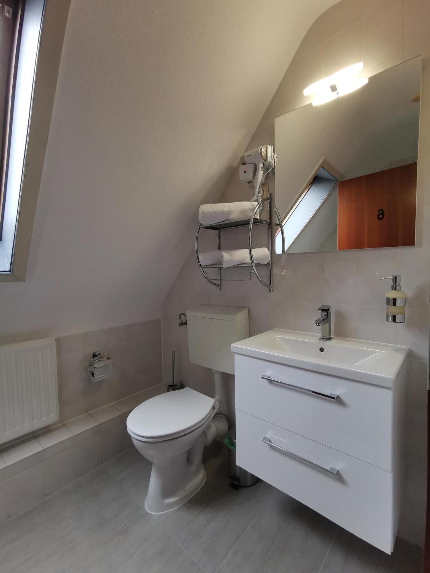 Hotel Zur Linde Rommerskirchen Pokoj fotografie