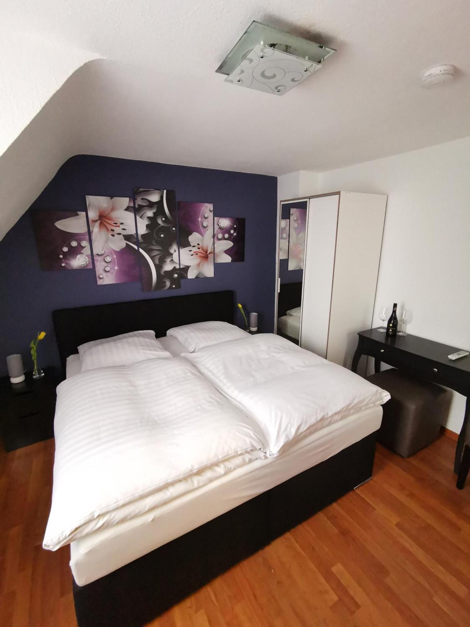 Hotel Zur Linde Rommerskirchen Pokoj fotografie